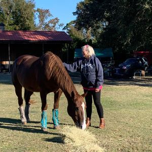 Meet your Posher, Miriam
